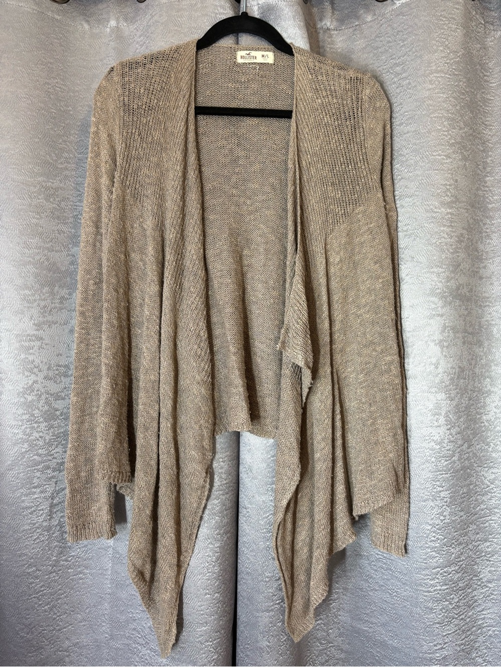 Hollister Cardigan